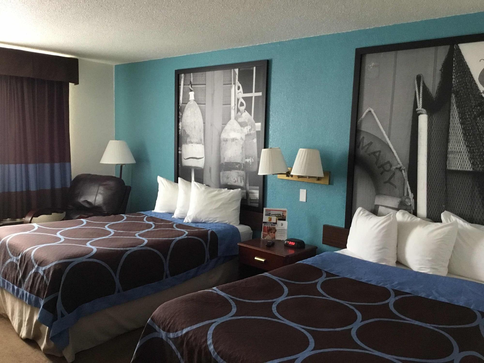 Super 8 By Wyndham Portland/Westbrook Area Hotel Exterior photo